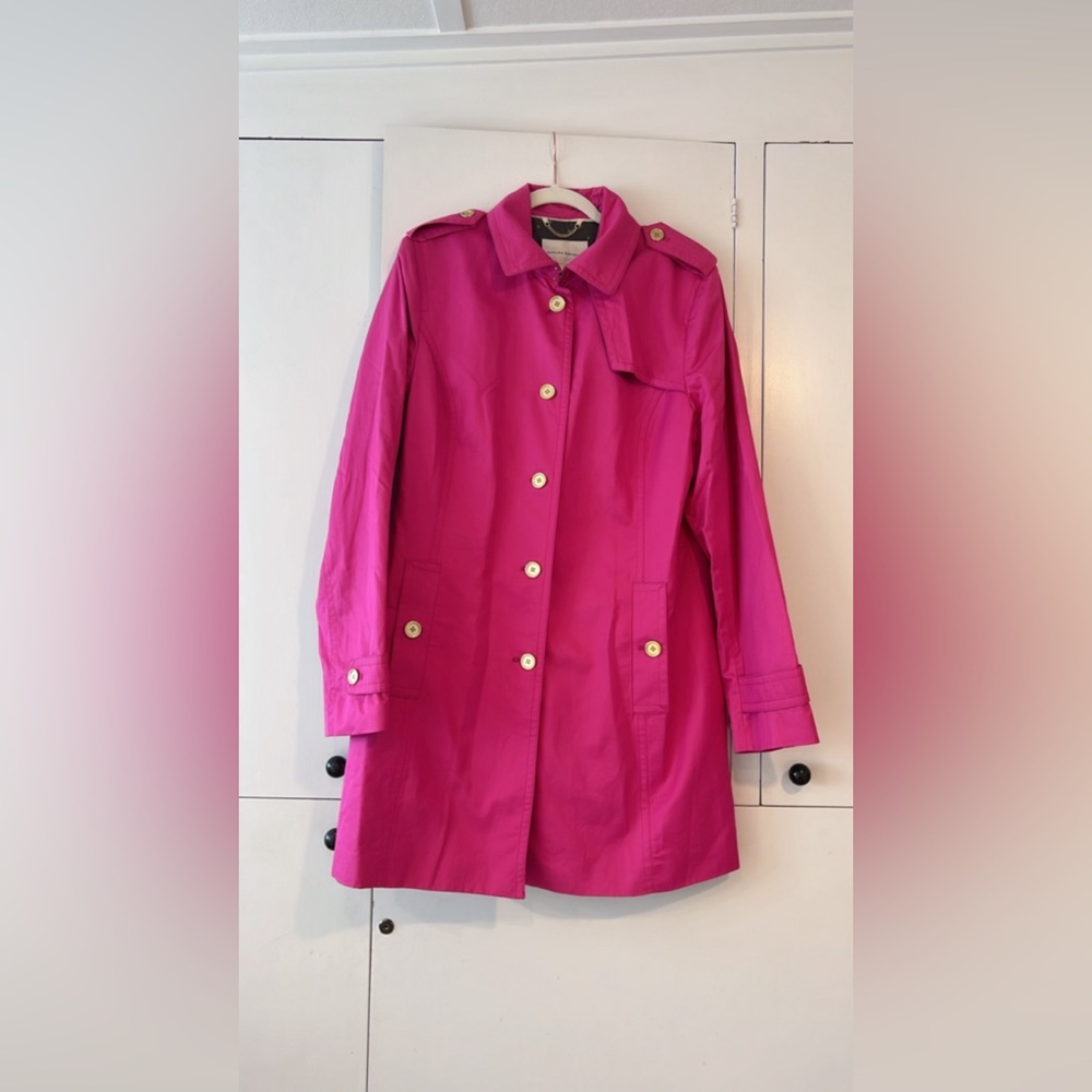 New Banana Republic 100% cotton pink trench coat  with Gold Accents